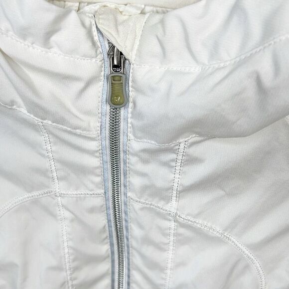 Lululemon Resolution Hooded Activewear Jacket in White Lightweight Size 4 - Picture 3 of 12